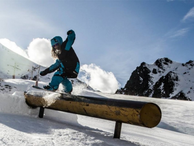 Sobre el tubo del snowpark